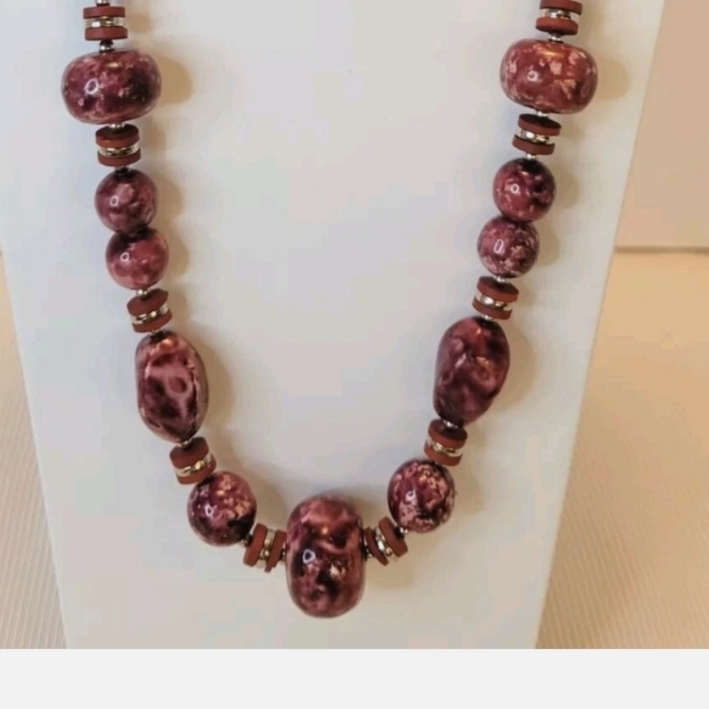 Japanese Orgin  vintage pink tourmaline and ceramic bead statement necklace. - Picture 7 of 7